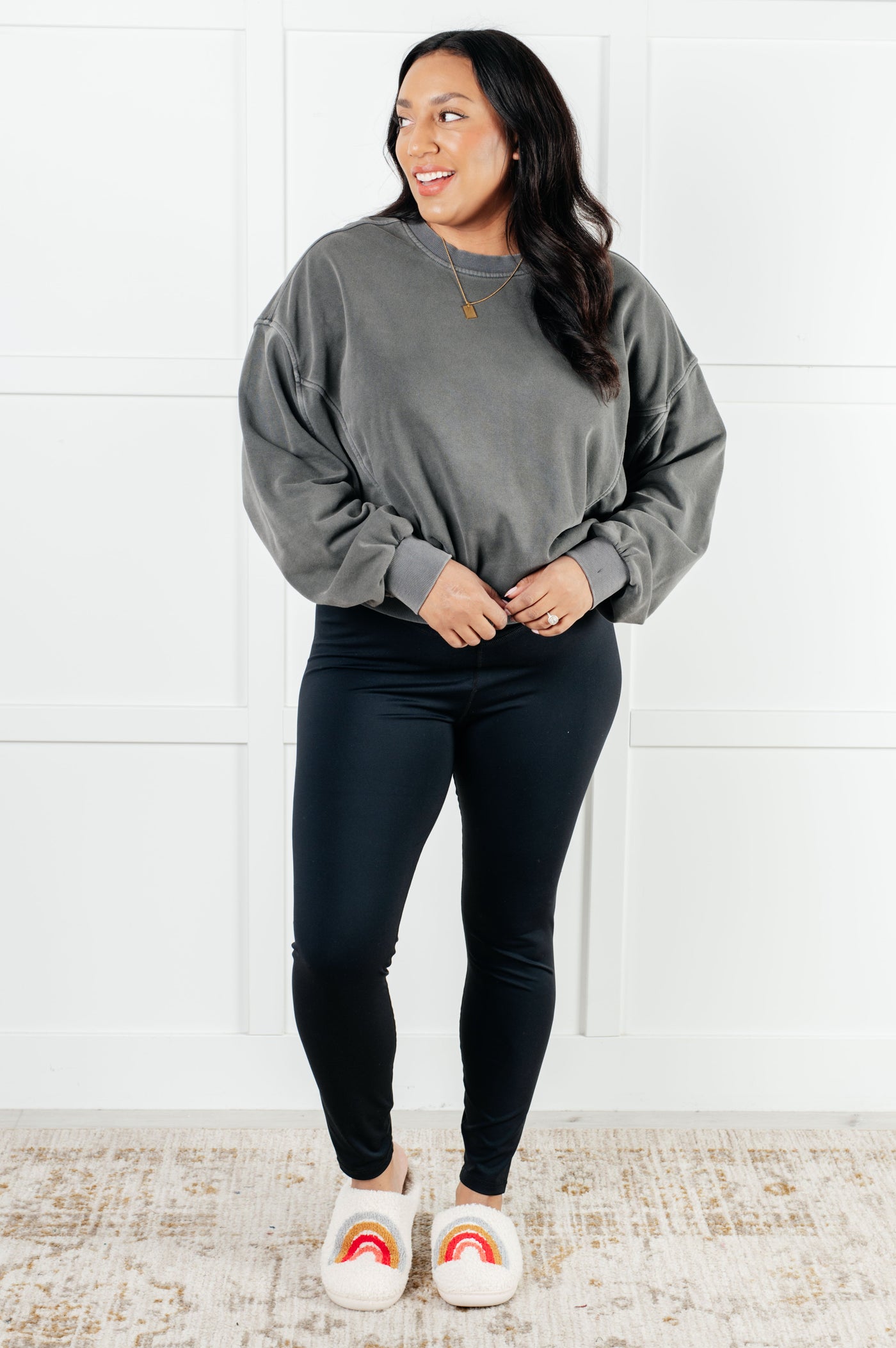 Comfort for days Pullover in Ash Black