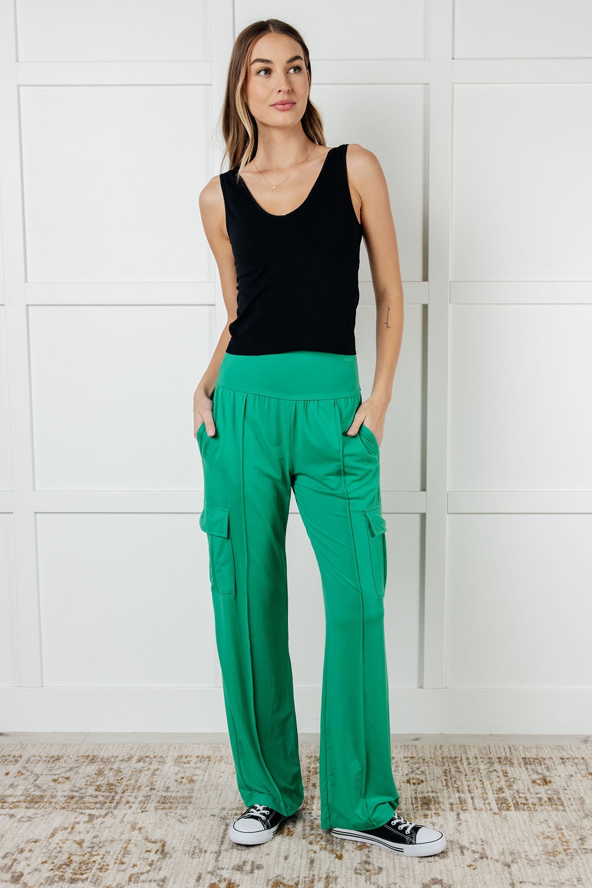 Relaxation Cargo Pants in Emerald Green