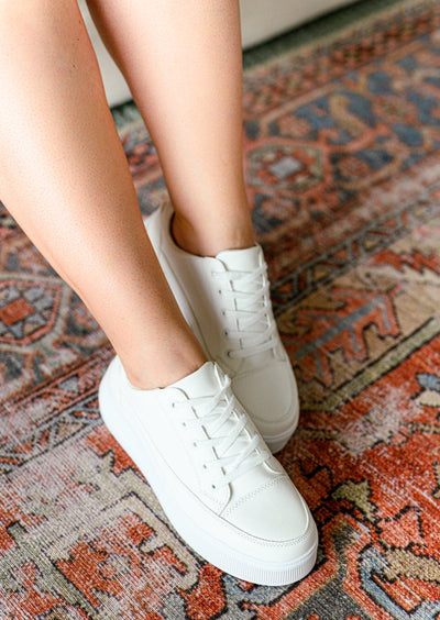 White Sneaker Tennis Shoes