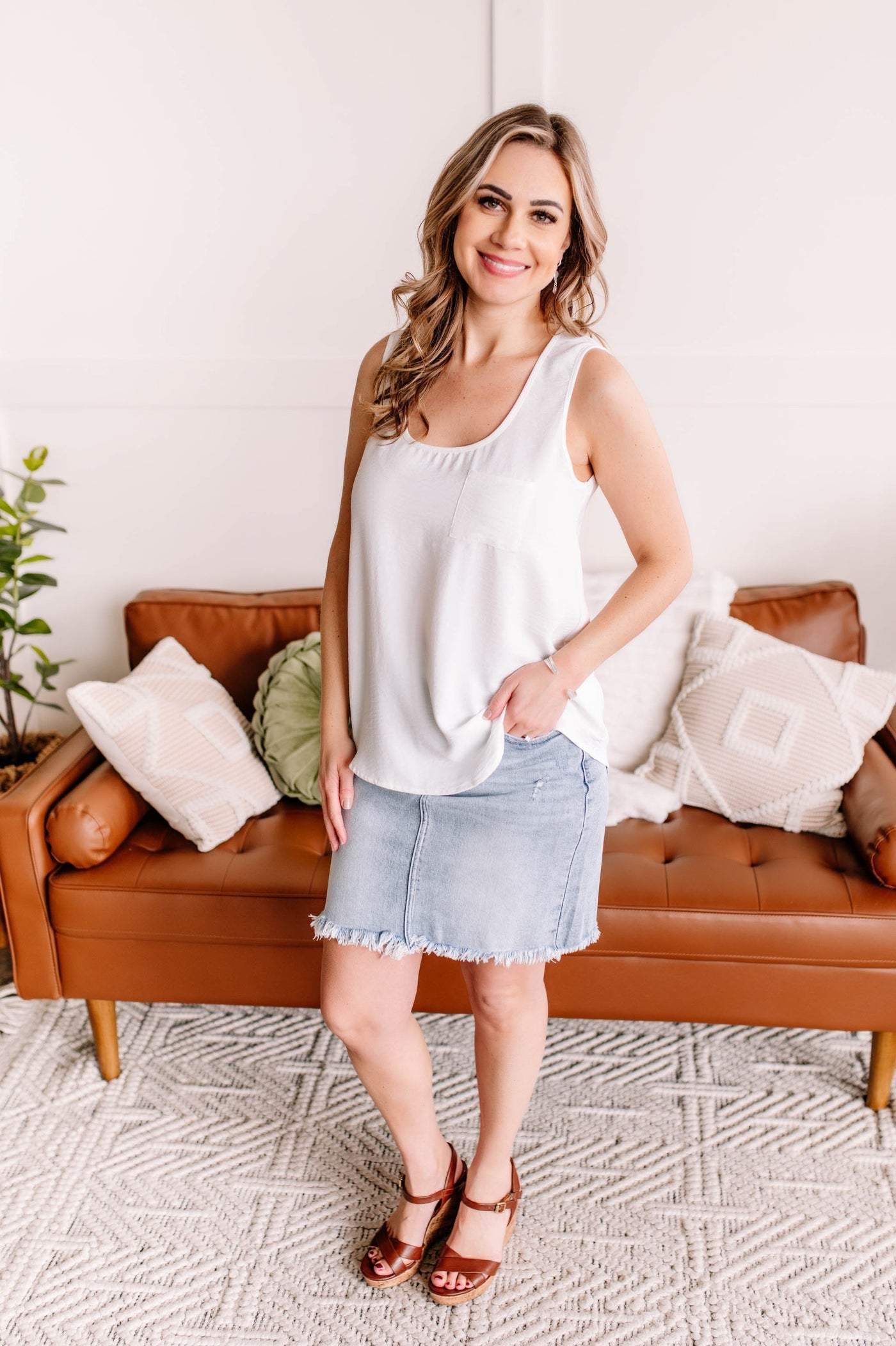 Making Headlines Ivory Blouse Tank With Pocket