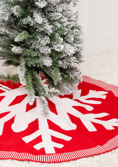 Snowflake Knit Tree Skirt